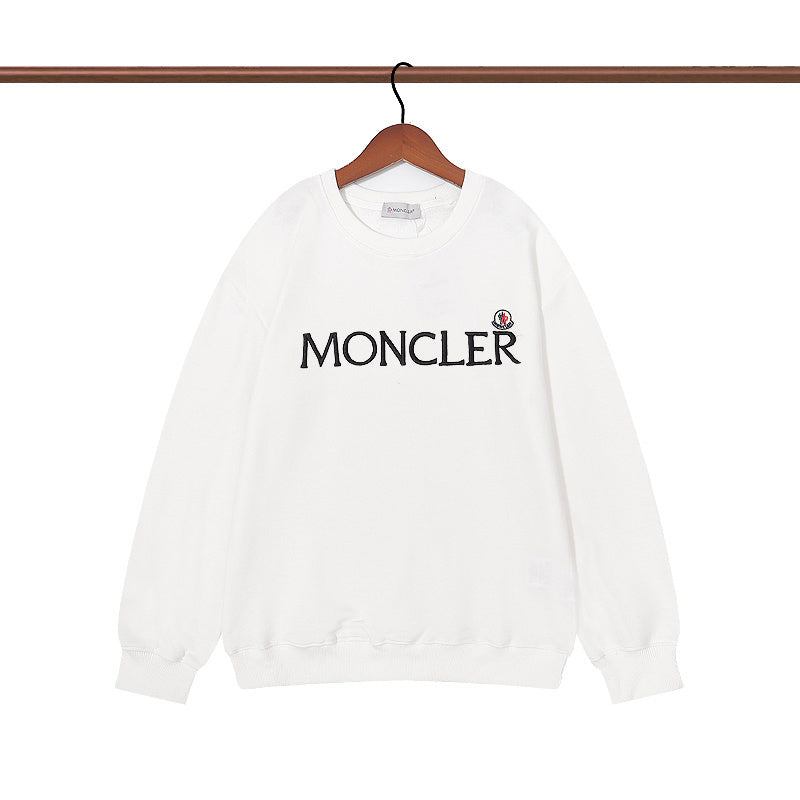 PULL MONCLER | CHALEUR ALPINE & ÉLÉGANCE URBAINE