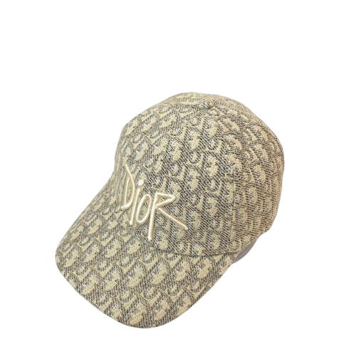 CASQUETTE DIOR - L'AUDACE CHIC DE LA MAISON