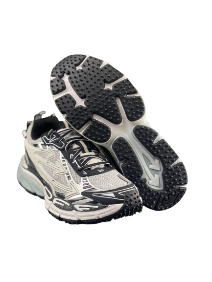 Off-White Trail Sneakers – Noir, Gris & Argent