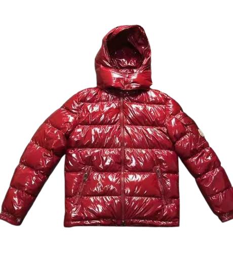 DOUDOUNE MONCLER MAYA ROUGE - ICÔNE AUDACIEUSE