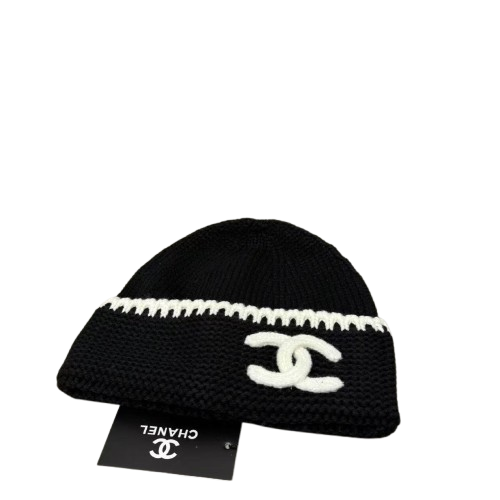 BONNET CHANEL - L'ÉLÉGANCE PARISIENNE POUR L'HIVER