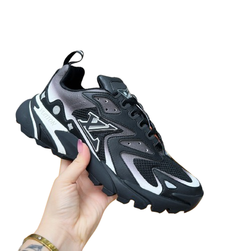 LOUIS VUITTON RUNNER TATIC MEN SHOES - L'AVANT-GARDE TECHNIQUE
