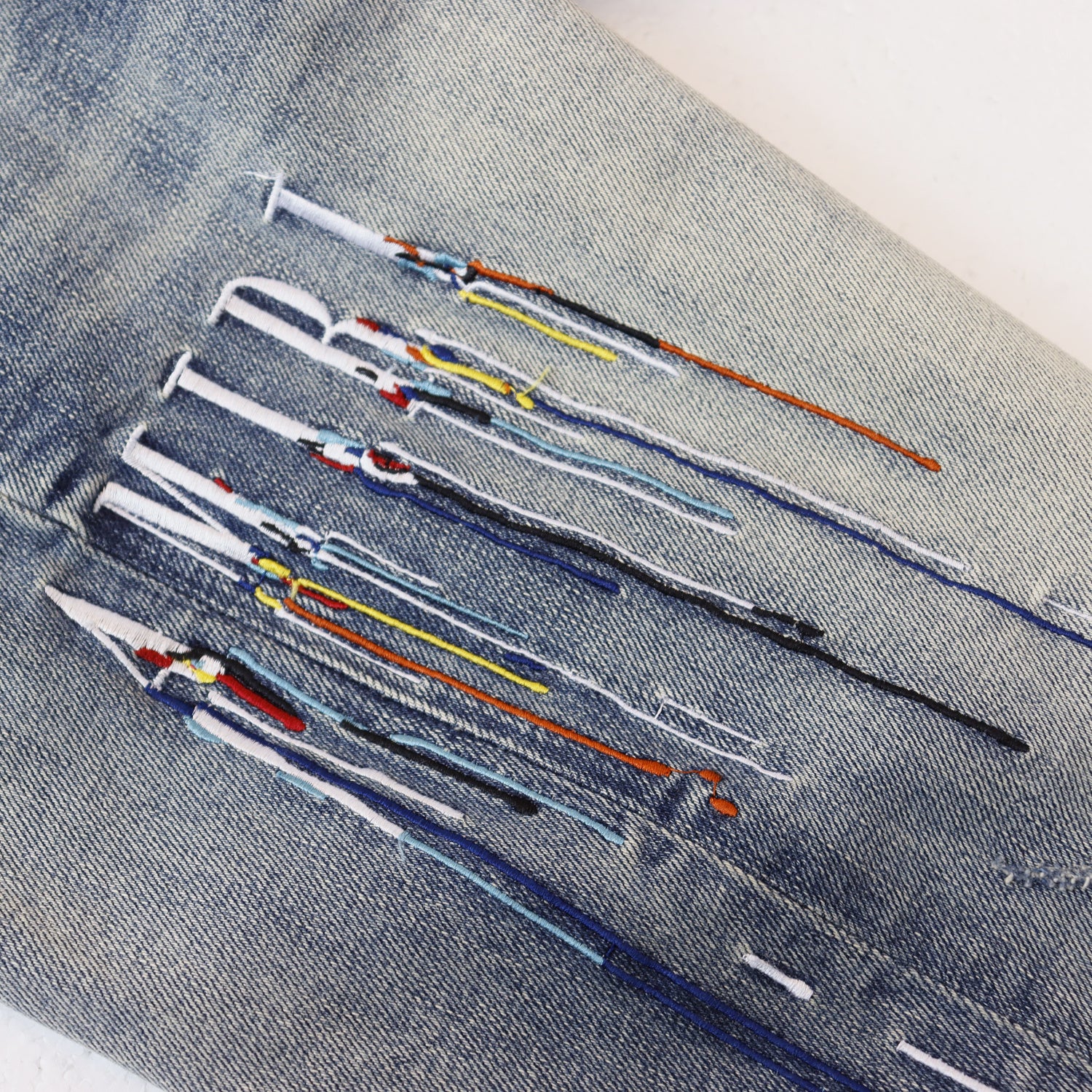 JEAN AMIRI PAINT DRIP LOGO 'CLAY INDIGO' | L'Art en Mouvement