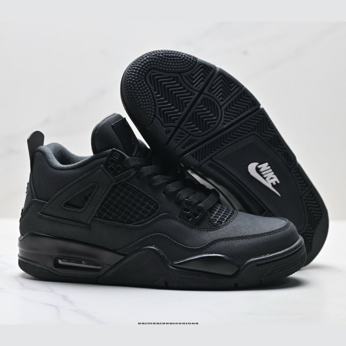 AIR JORDAN 4 « BLACK CAT » - LA PRÉDATRICE NOCTURNE