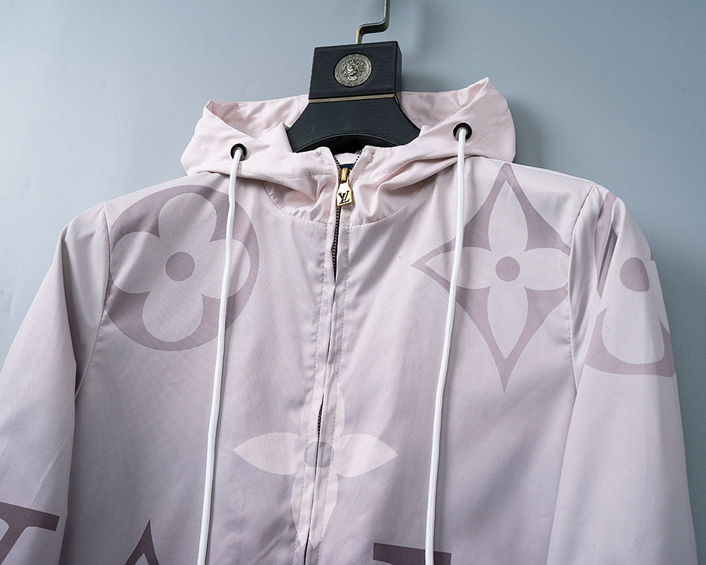 VESTE LOUIS VUITTON | L'Art de l'Élégance Urbaine