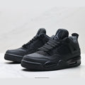 AIR JORDAN 4 « BLACK CAT » - LA PRÉDATRICE NOCTURNE