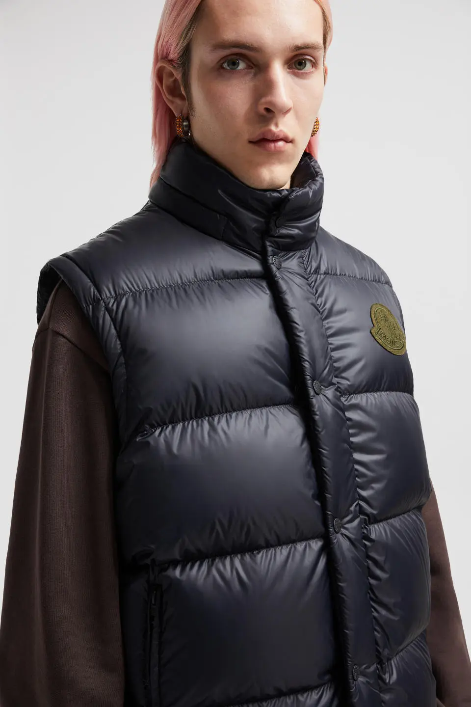 DOUDOUNE MONCLER | L'ICÔNE INTEMPORELLE DU LUXE ALPIN