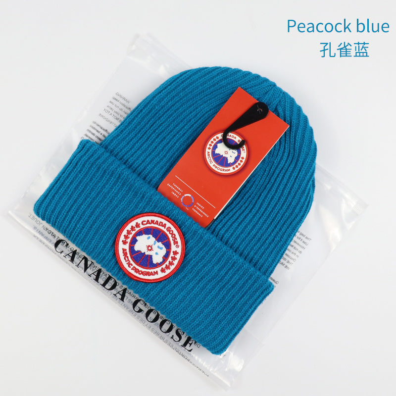 BONNET CANADA GOOSE - L'ACCESSOIRE TECHNIQUE DU FROID EXTRÊME