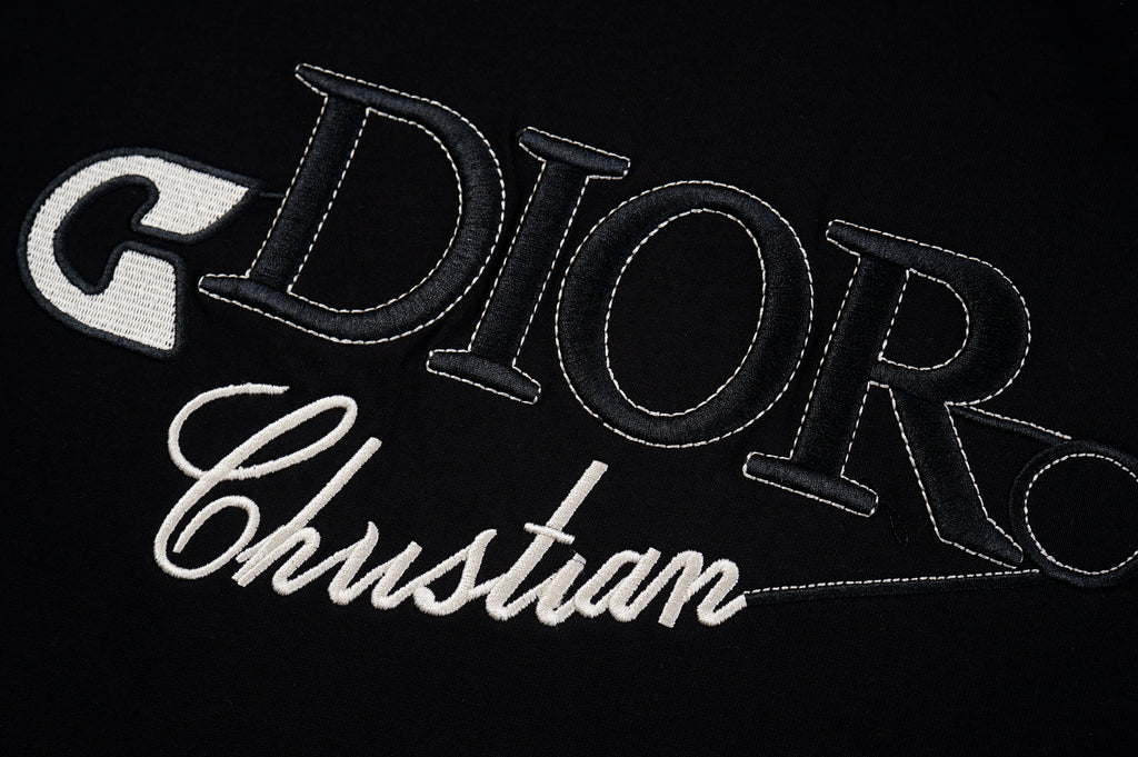 T-SHIRT CHRISTIAN DIOR NOIR | L'Élégance Gothique