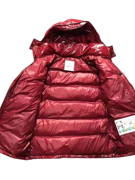 DOUDOUNE MONCLER MAYA ROUGE - ICÔNE AUDACIEUSE