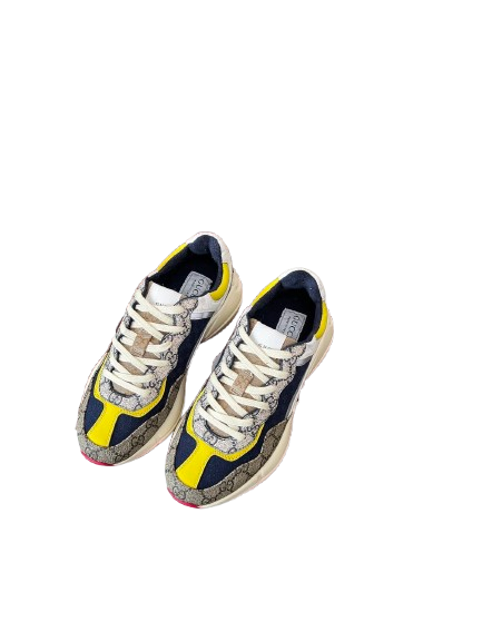 CHAUSSURES GUCCI RHYTON - L'ICÔNE DÉCALÉE DU LUXE DÉCONTRACTÉ