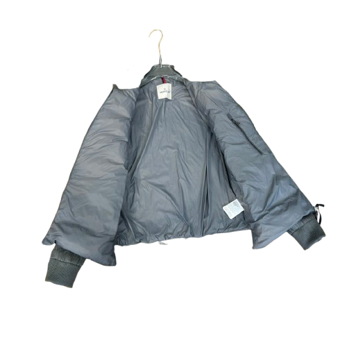 DOUDOUNE MONCLER À MANCHES TRICOTÉES GRIS - INNOVATION ALPINE