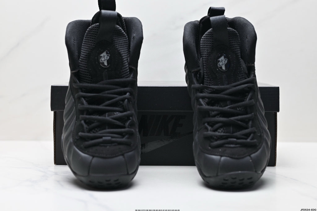 NIKE AIR FOAMPOSITE ONE « ANTHRACITE » - L'INTIMIDATION EN GRIS PROFOND