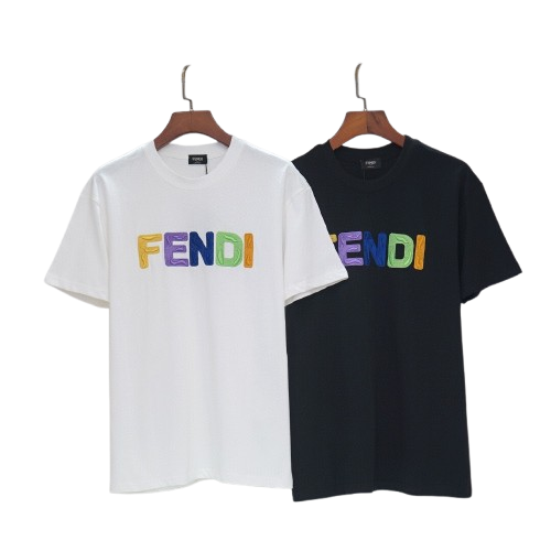 T-SHIRT FENDI | L'ÉLÉGANCE ROMAINE AU QUOTIDIEN