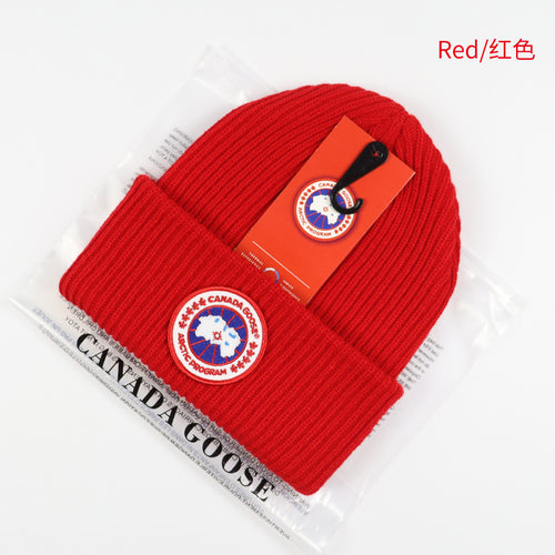 BONNET CANADA GOOSE - L'ACCESSOIRE TECHNIQUE DU FROID EXTRÊME
