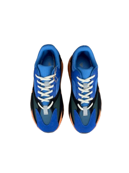 YEEZY 700 V2  HI-RES BLUE - LE BLEU SATURÉ - MONOCHROME VIBRANT