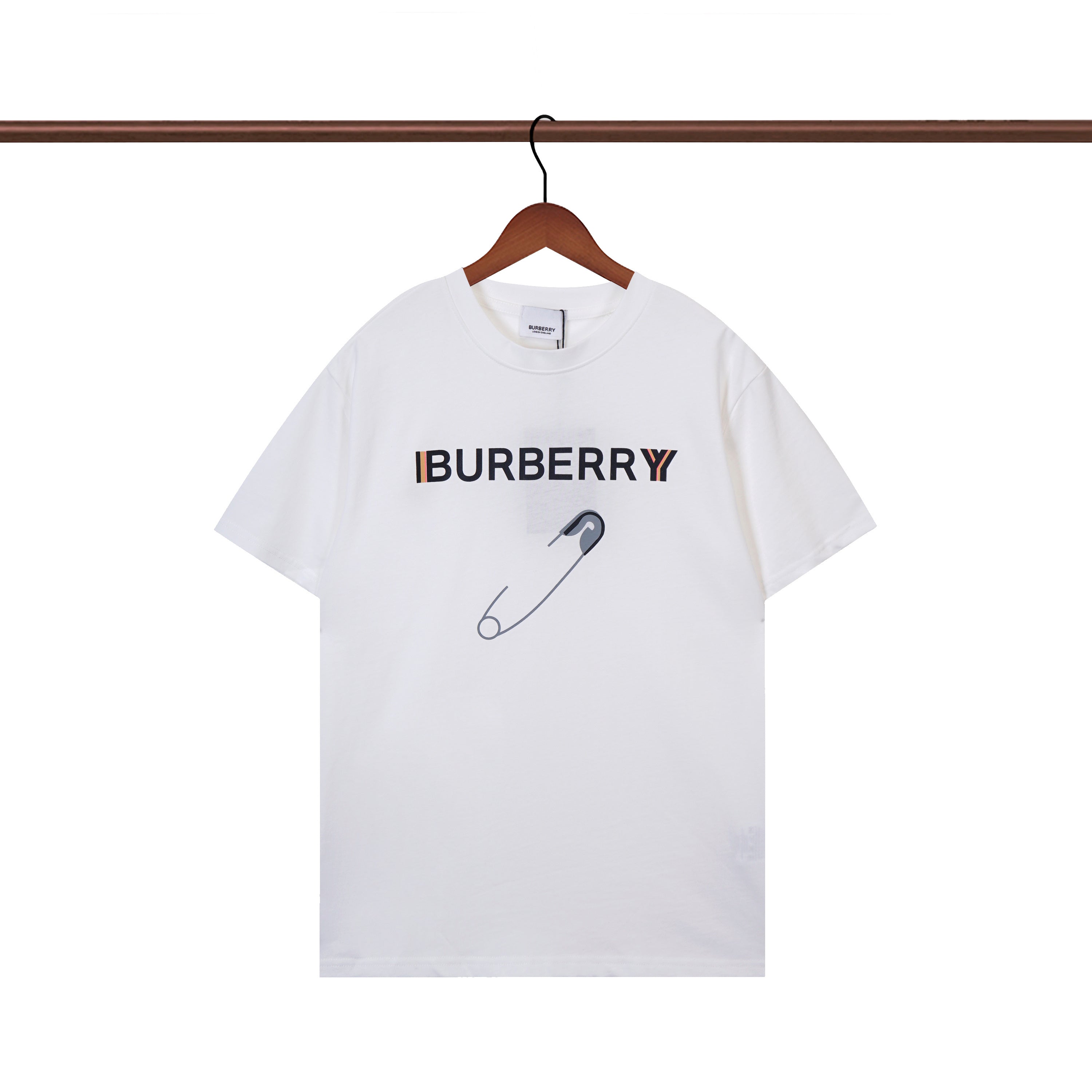 T-SHIRT BURBERRY | L'ESPRIT BRITISH MODERNE