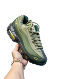 CORTEIZ X NIKE AIR MAX 95 GUTTA GREEN - LA VIGNE SAUVAGE DE L'UNDERGROUND