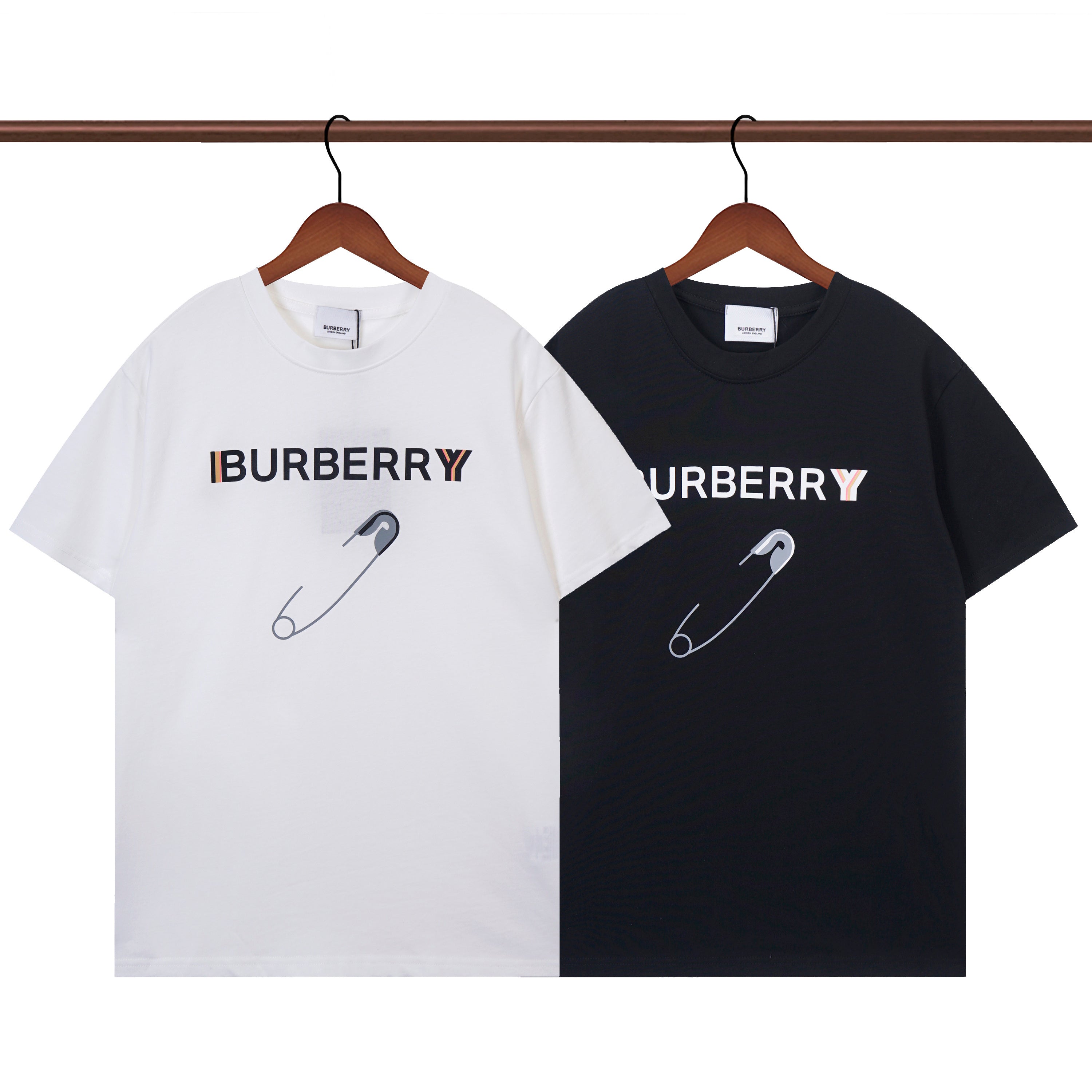 T-SHIRT BURBERRY | L'ESPRIT BRITISH MODERNE