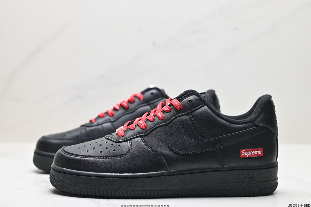NIKE AIR FORCE 1 LOW x SUPREME (NOIR) - LE GRAAL DE LA COLLABORATION