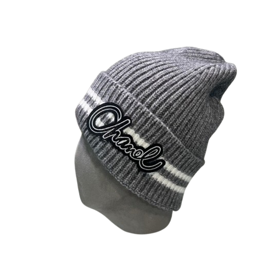 BONNET CHANEL - L'ÉLÉGANCE PARISIENNE POUR L'HIVER