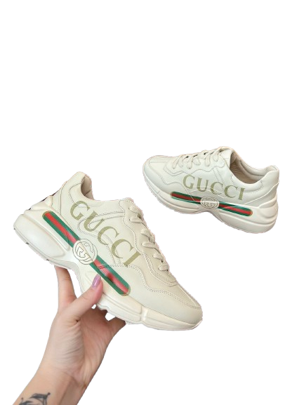 CHAUSSURES GUCCI RHYTON - L'ICÔNE DÉCALÉE DU LUXE DÉCONTRACTÉ