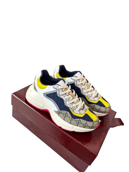 CHAUSSURES GUCCI RHYTON - L'ICÔNE DÉCALÉE DU LUXE DÉCONTRACTÉ