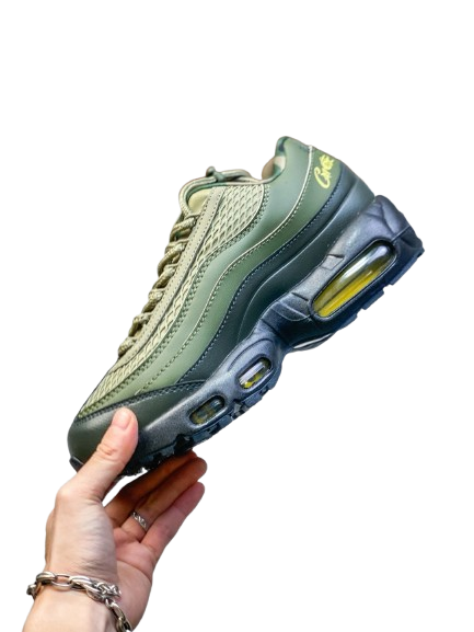 CORTEIZ X NIKE AIR MAX 95 GUTTA GREEN - LA VIGNE SAUVAGE DE L'UNDERGROUND