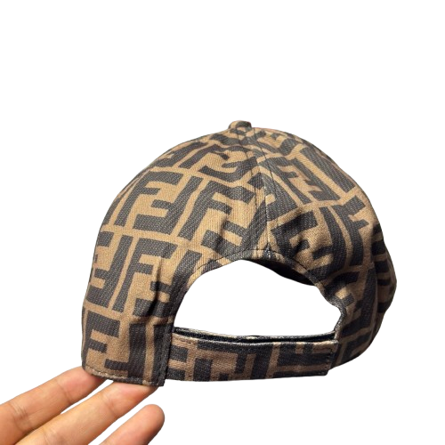 CASQUETTE FENDI - L'AUDACE ROMAINE STREETWEAR