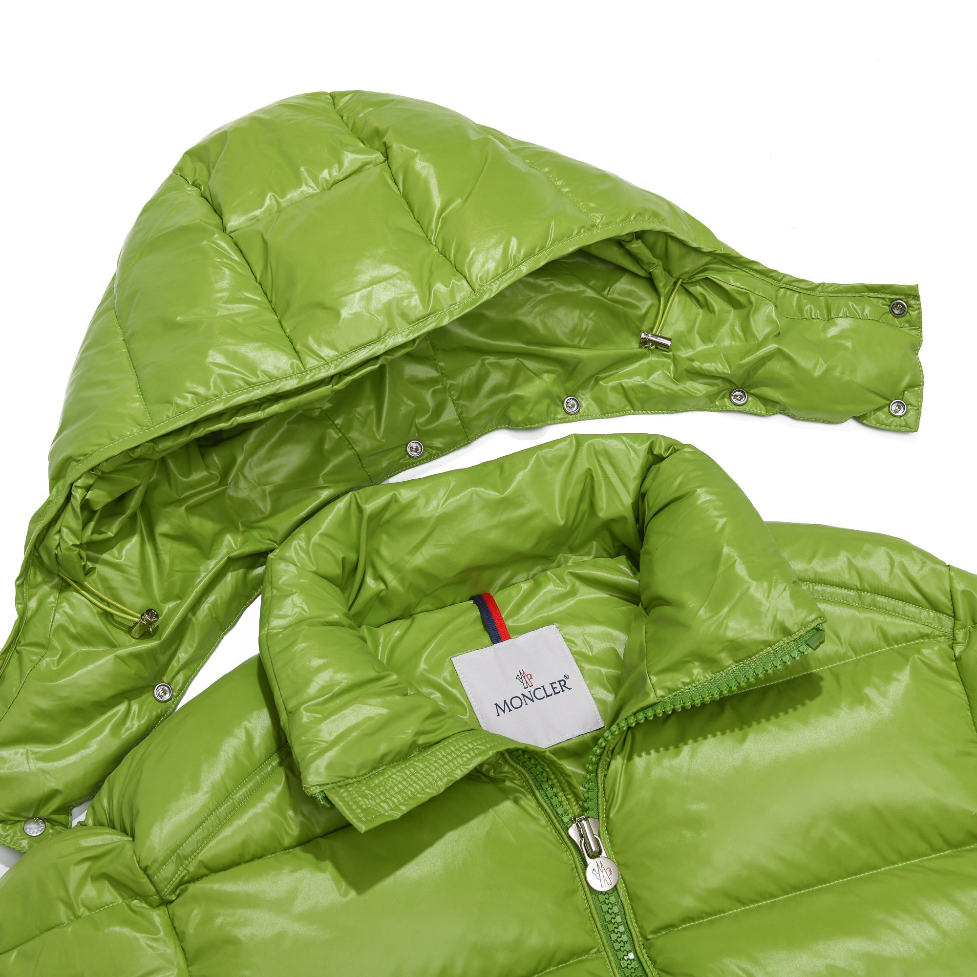 DOUDOUNE MONCLER MAYA VERT - ÉLÉGANCE NATURELLE