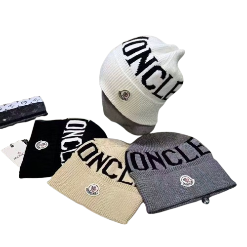BONNET MONCLER - L'ÉLÉGANCE ALPINE POUR LA TÊTE