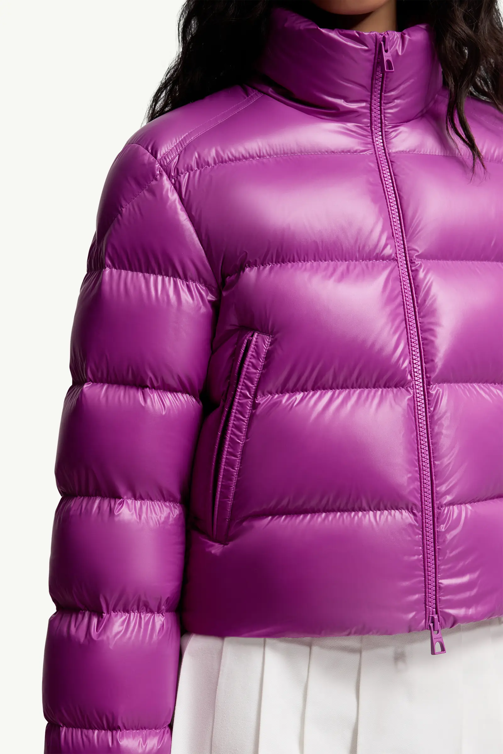 DOUDOUNE MONCLER VIOLETTE FEMME | AUDACE & ÉLÉGANCE ALPINE