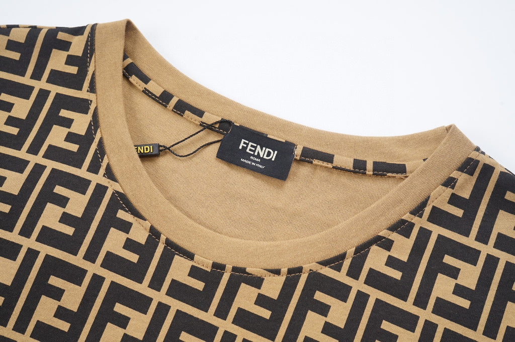 T-SHIRT FENDI | L'ÉLÉGANCE ROMAINE AU QUOTIDIEN