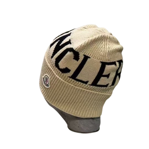 BONNET MONCLER - L'ÉLÉGANCE ALPINE POUR LA TÊTE