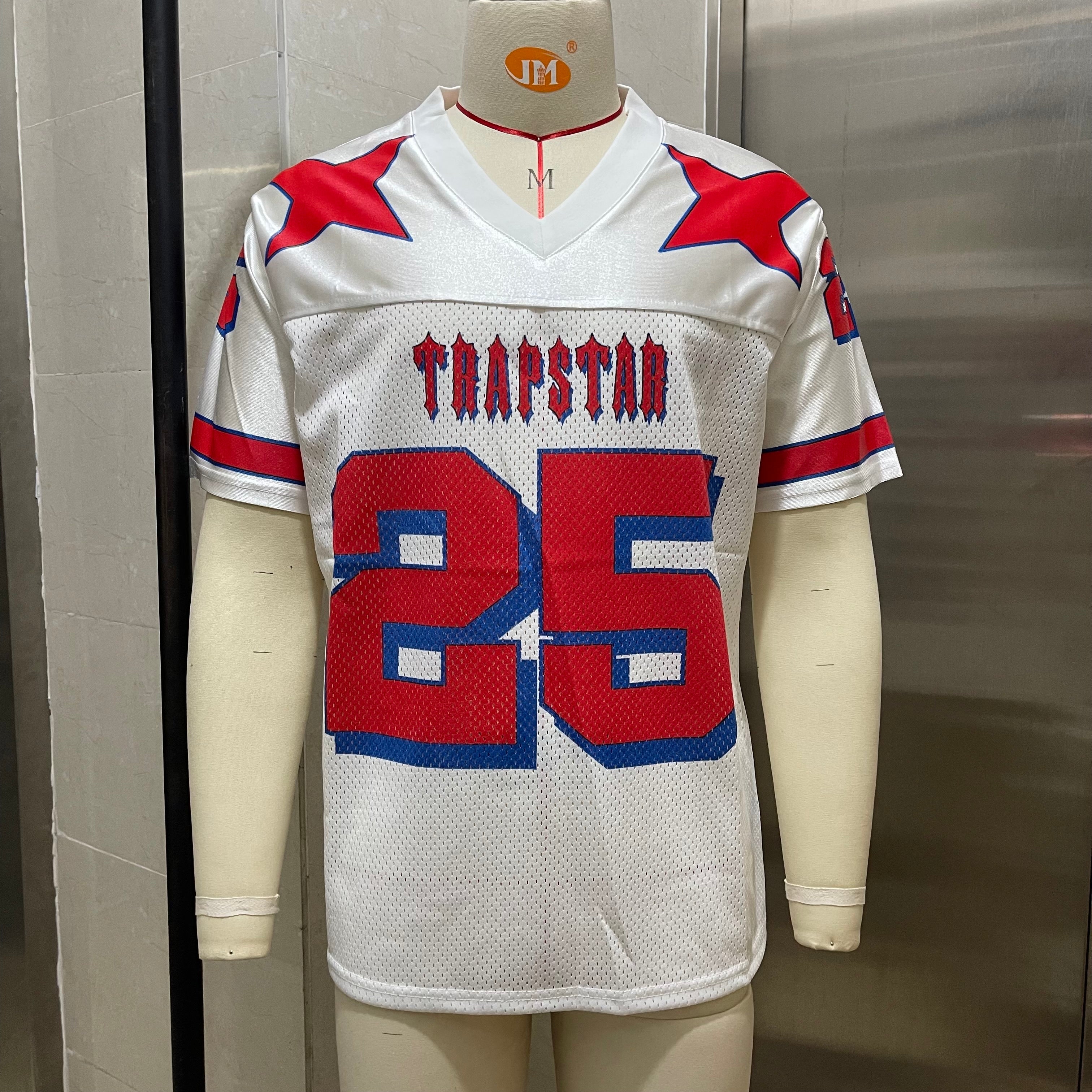 T-SHIRT TRAPSTAR X COUGH SYRUP IRONGATE | La Collaboration Urbaine Mythique