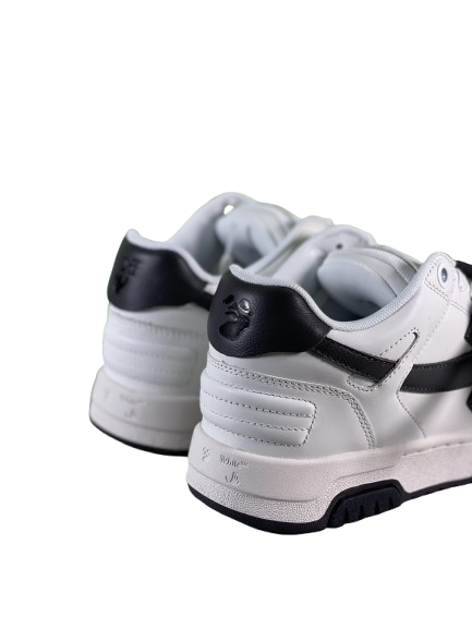 Off-White Out of Office – White / Black