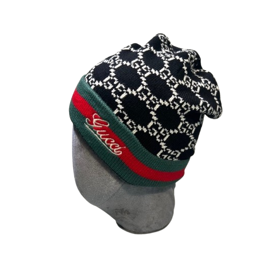 BONNET GUCCI - L'EXUBÉRANCE ITALIENNE POUR L'HIVER