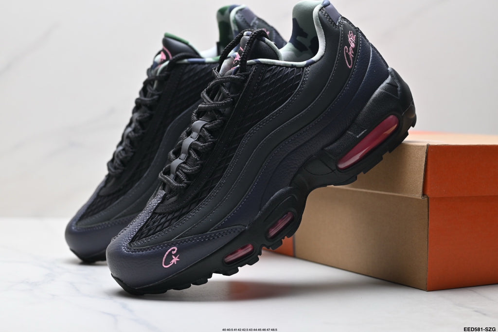 CORTEIZ X NIKE AIR MAX 95 PINK BEAM - LE RAYON ROSE CLANDESTIN