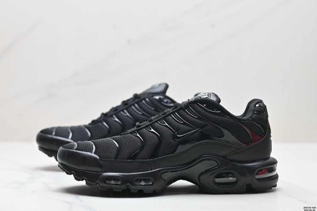 NIKE AIR MAX PLUS (TN) - LA LÉGENDE FUTURISTE AU DÉGRADÉ VIBRANT