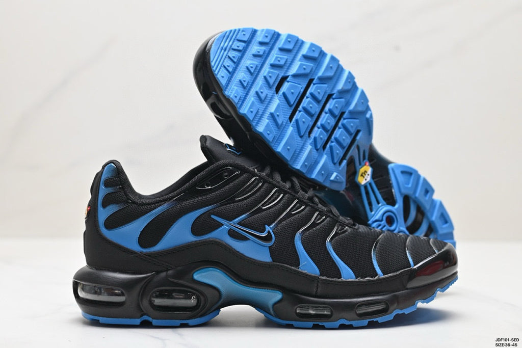 NIKE AIR FORCE 1 MID - LA LÉGENDE MONTE D'UN CRAN