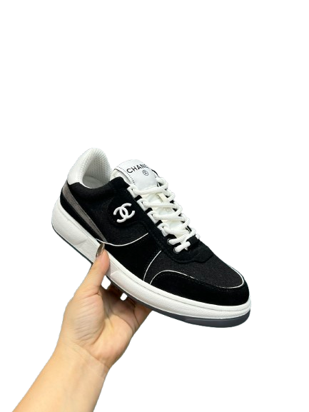 Chanel Sneaker Noir & Blanc