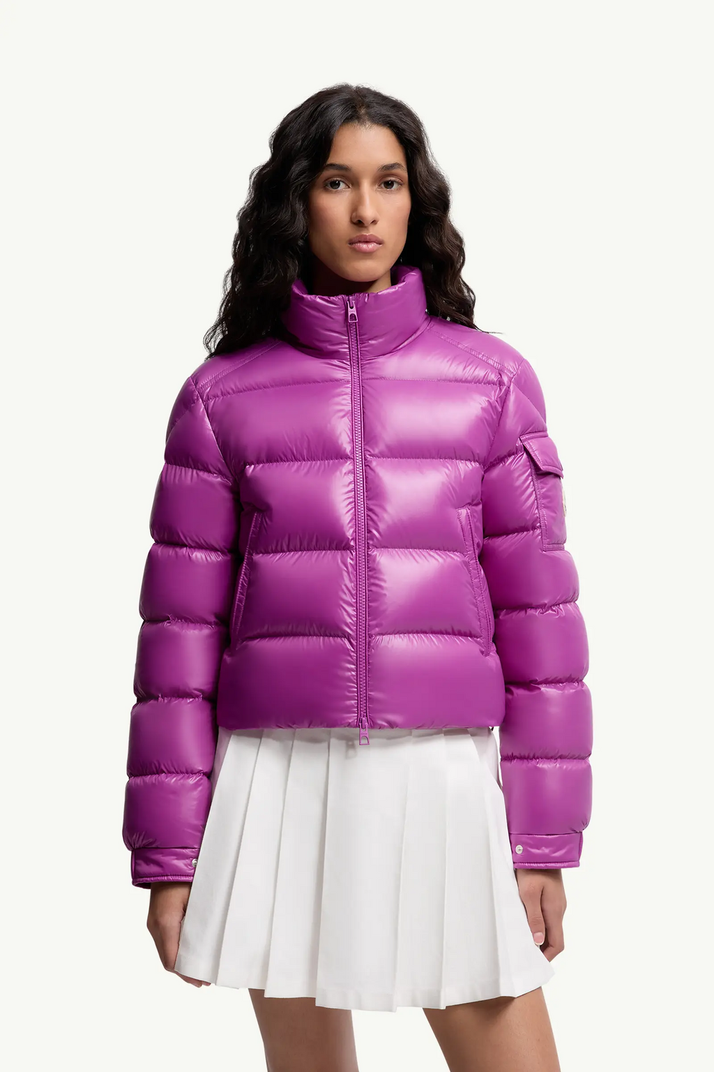 DOUDOUNE MONCLER VIOLETTE FEMME | AUDACE & ÉLÉGANCE ALPINE
