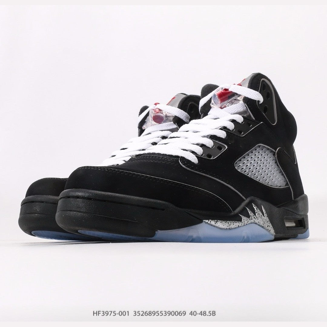 AIR JORDAN 5 RETRO « BLACK METALLIC » REIMAGINED - L'ICÔNE REDÉFINIE