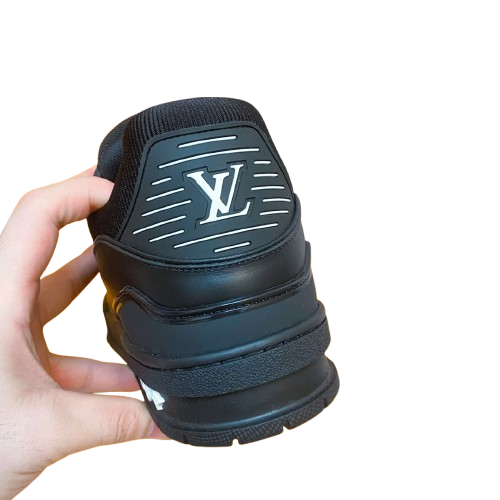 SNEAKER LV TRAINER - L'ICÔNE ABSOLUE DU LUXE SPORTIF CONTEMPORAIN