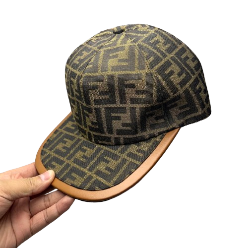 CASQUETTE FENDI - L'AUDACE ROMAINE STREETWEAR